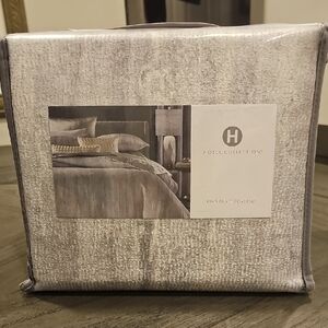 Hotel Collection Duvet Cover in Elegant Gray